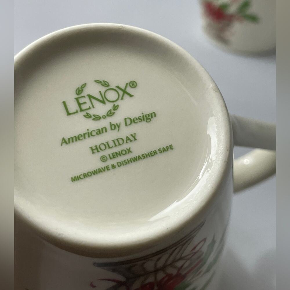 Pair Lenox‎ Holiday Pattern Holly Tree Accent Mugs EUC - Picture 3 of 7